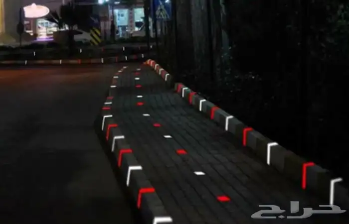 فواصل قواطع وانترلوك وبلدورات مضيئة 2