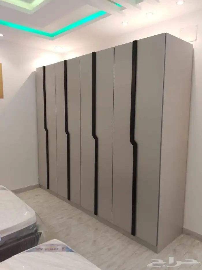 دولاب خشب جاهز سعر مناسب 6