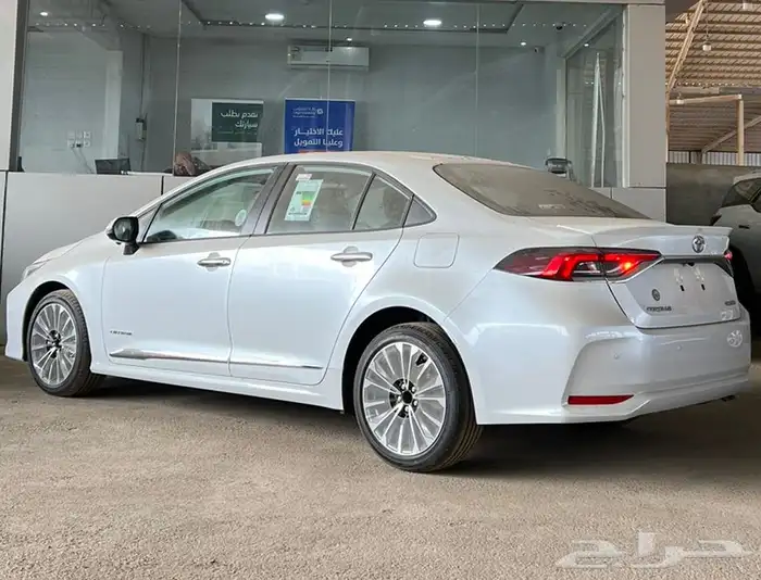 كورولا XLI بصمة محرك 2.0 فتحة جنوط 17 لدى الفريدي 2
