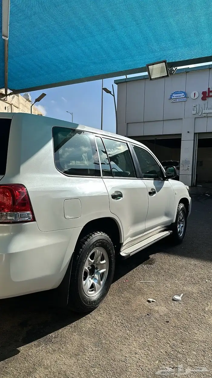 لاندكروزر 2011 هدد G 9