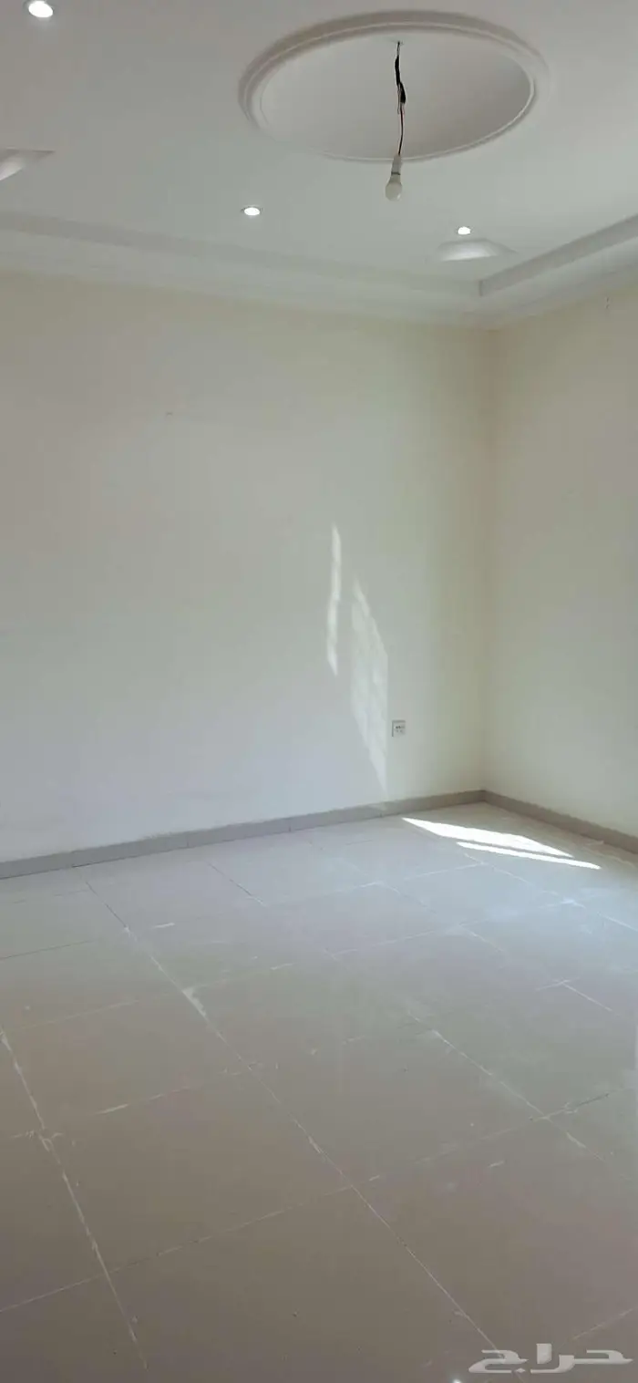 شقه للايجار حي التيسير 3