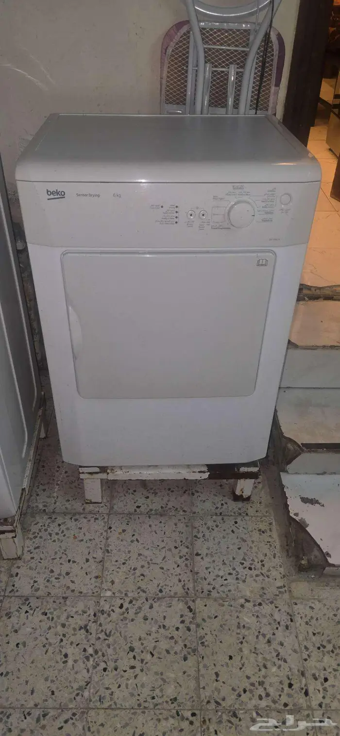 نشافة ملابس كهربائية 0