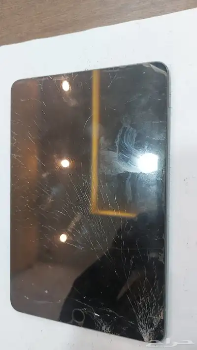 ايباد مني5 بشريحة في كسر بالشاشة وشغال البيع index