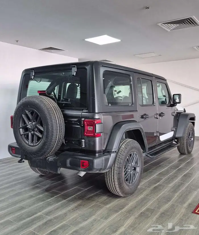 جيب رانجلر سبورت 2024 8