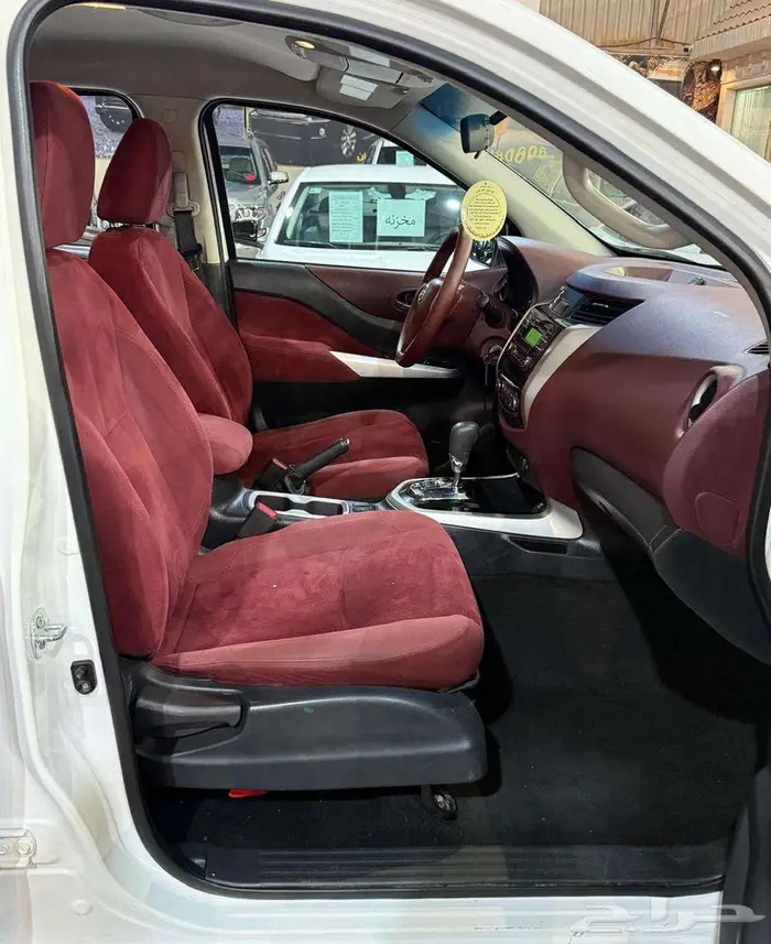 للبيع نيسان نافارا 2017 زجاج كهرب مكينه كبيره سعودي 24