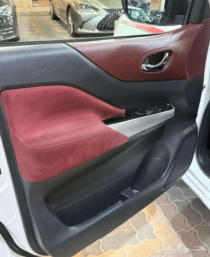 للبيع نيسان نافارا 2017 زجاج كهرب مكينه كبيره سعودي 13