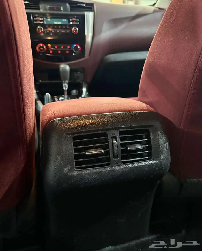 للبيع نيسان نافارا 2017 زجاج كهرب مكينه كبيره سعودي 30