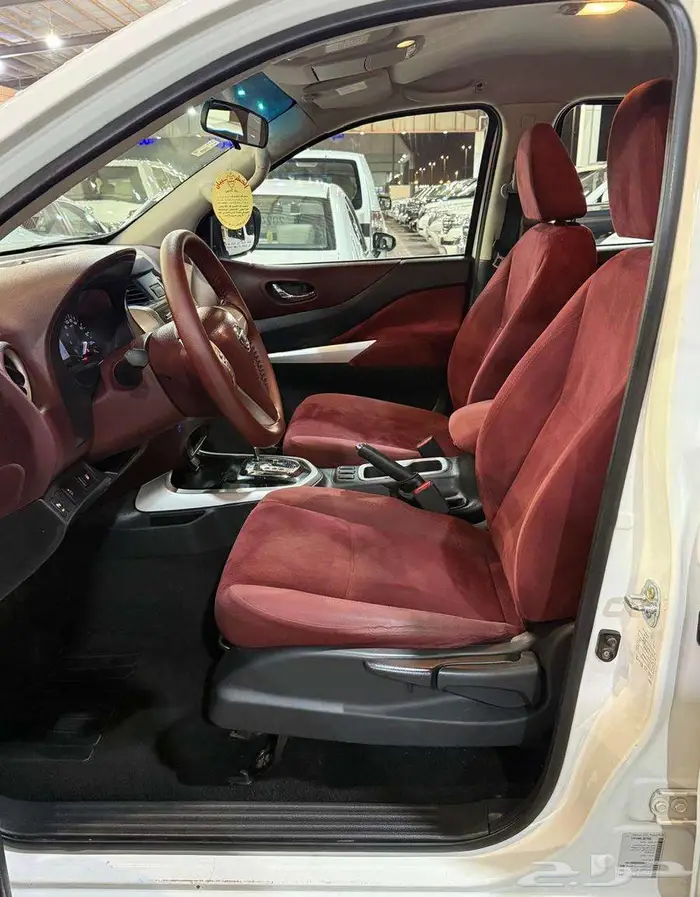 للبيع نيسان نافارا 2017 زجاج كهرب مكينه كبيره سعودي 14