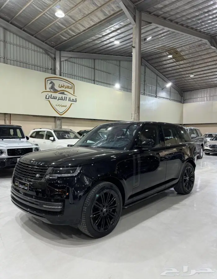 رنج روفر فوج 2024 Autobiography 0
