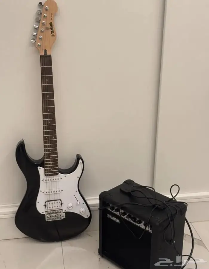 جيتار ياماها 1