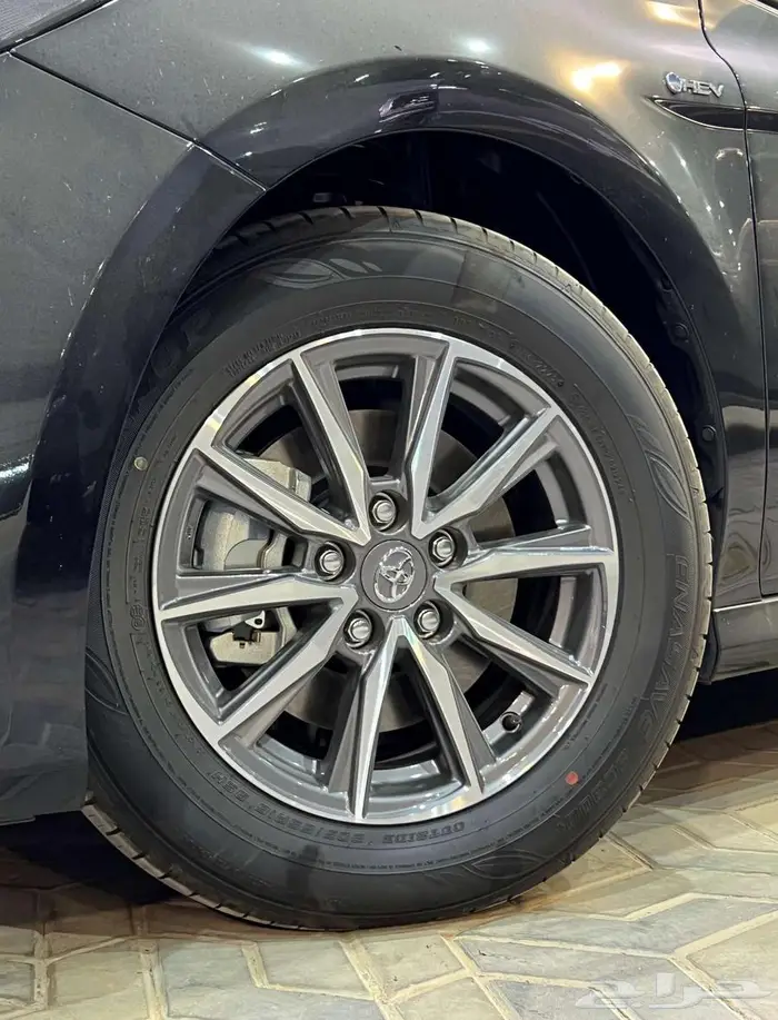 تويوتا كامري اي بلس هايبرد 2025 2