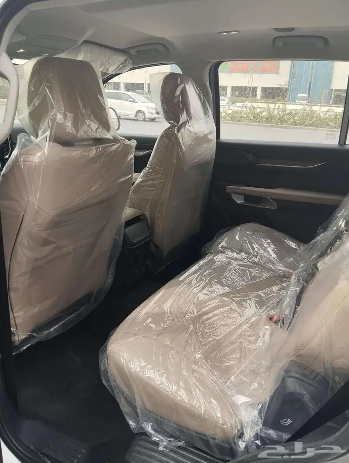 فورد ايفرست XLT نص فل وليمتيد فل كامل 2025 جميع الالوان 10