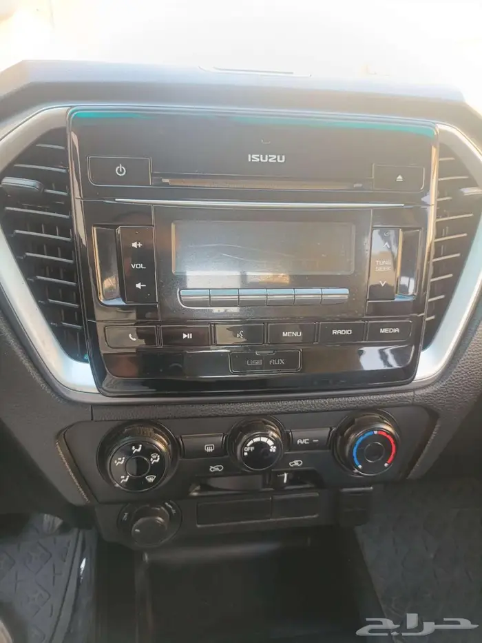 ايسوزو ديماكس الممشى قليل دبل2022 LS قير اوتماتيك بدي وكاله 17