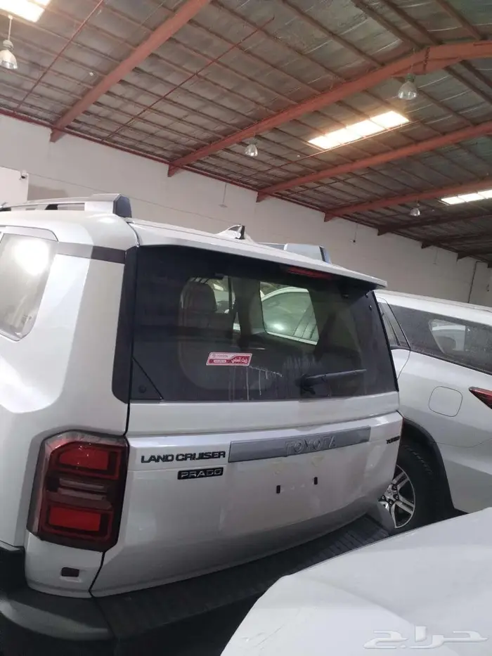 برادو تي اكس ال 3 بنزين ابيض اقل سعر بالمملكه بطاقه جمركية 3