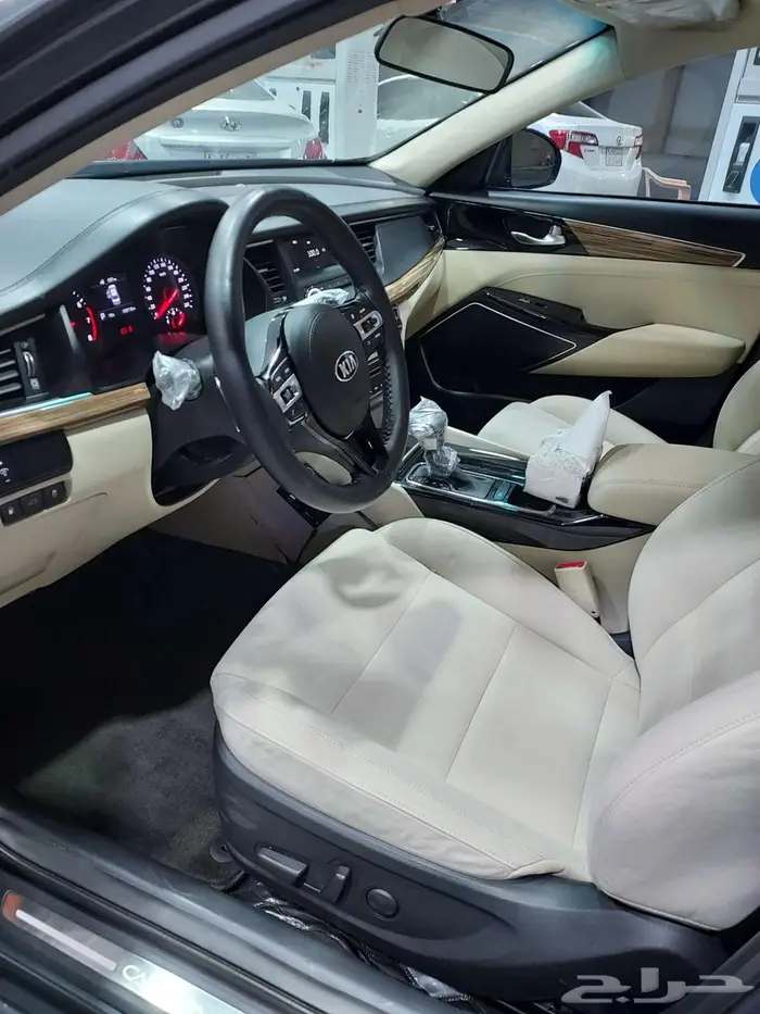 كيا كادنزا 2018 استاندر 7