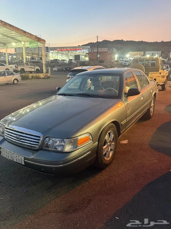 فورد فكتوريا للبيع 0