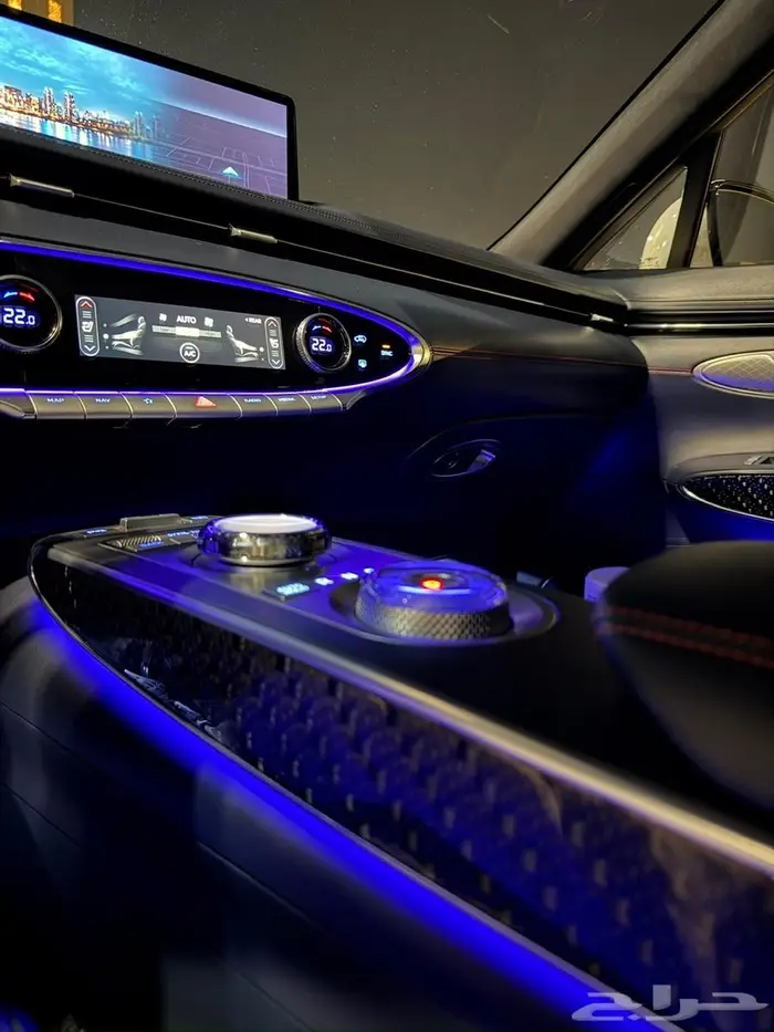 GV70 ( سبورت رويال ) أعلى فئة 39