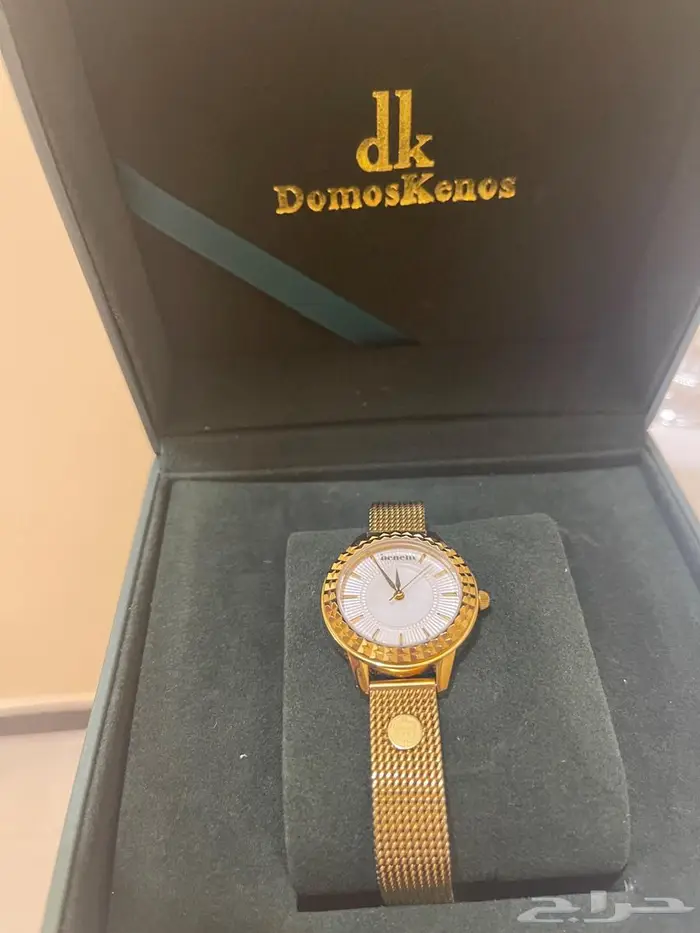 ساعات نسائيه من الركن السويسري ماركة بينفت ذهبي 0