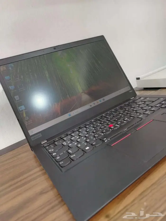 لابتوب Lenovo ThinkPad T490s 1