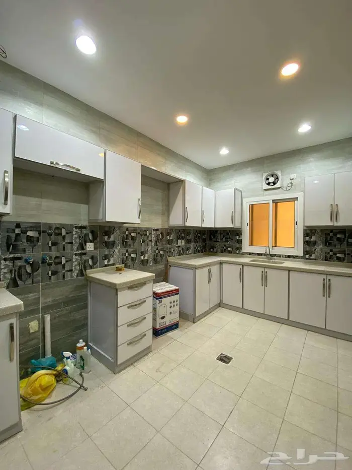 شقة للإيجار في شارع خليص  حي السلامة  مدينة جدة 7