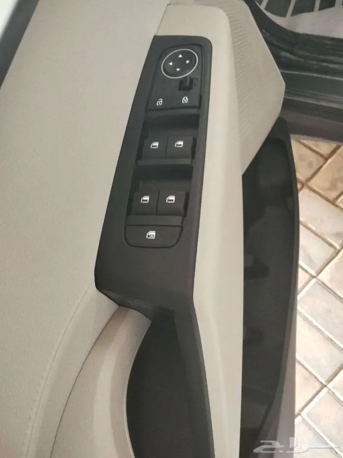 كيا كارنز ستاندر و نص فل موديل 2025 6