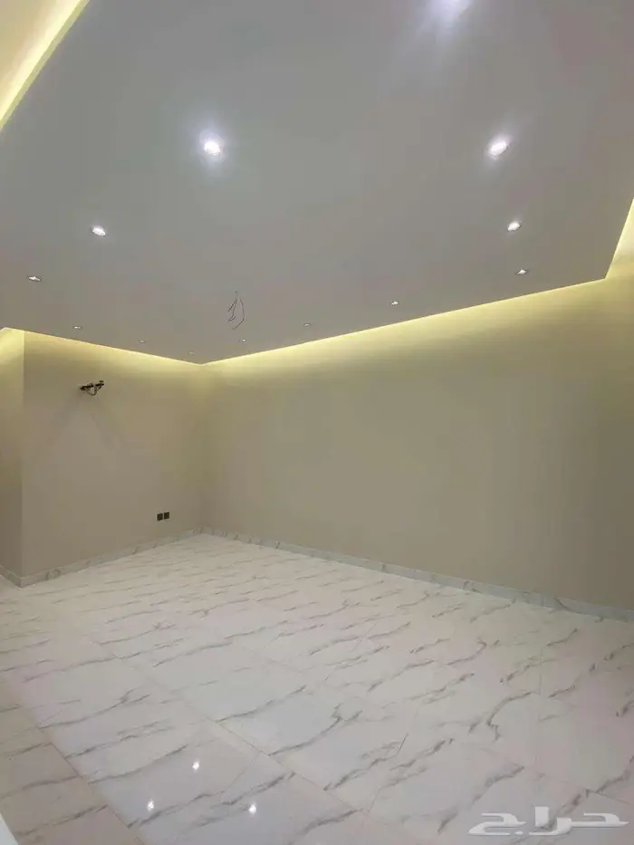 عقار رقم 170  شقق جديدة للإيجار بحي البحيرات قريب البحر 13