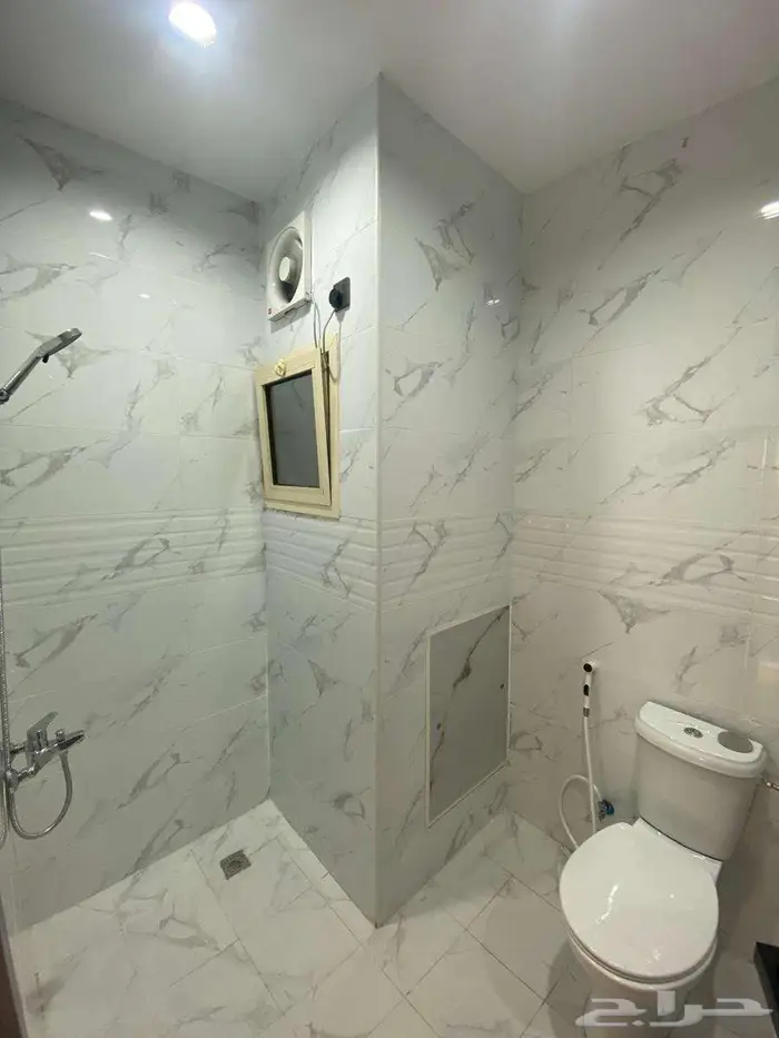 عقار رقم 170  شقق جديدة للإيجار بحي البحيرات قريب البحر 5