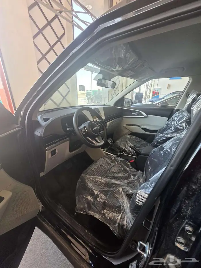 كيا كارينز ستاندر 2025 8