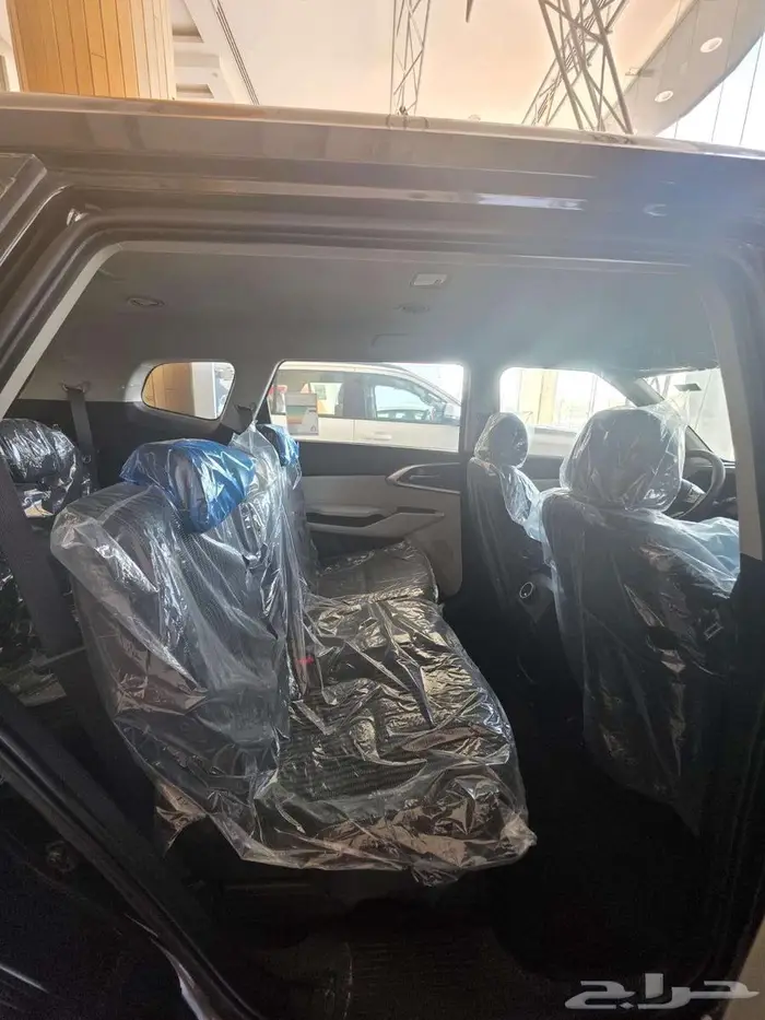 كيا كارينز ستاندر 2025 9