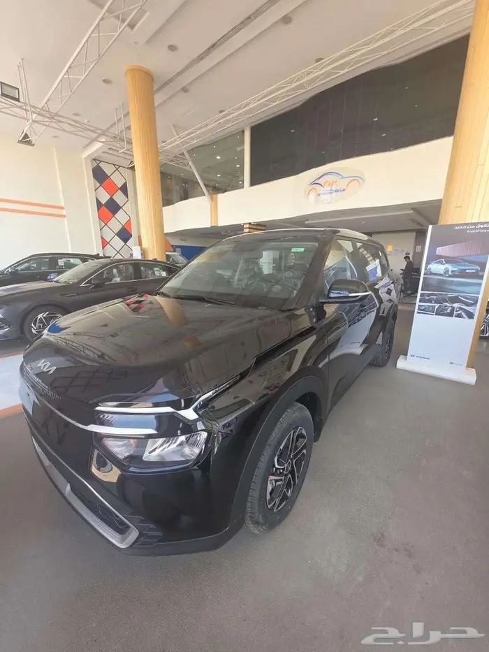 كيا كارينز ستاندر 2025 2