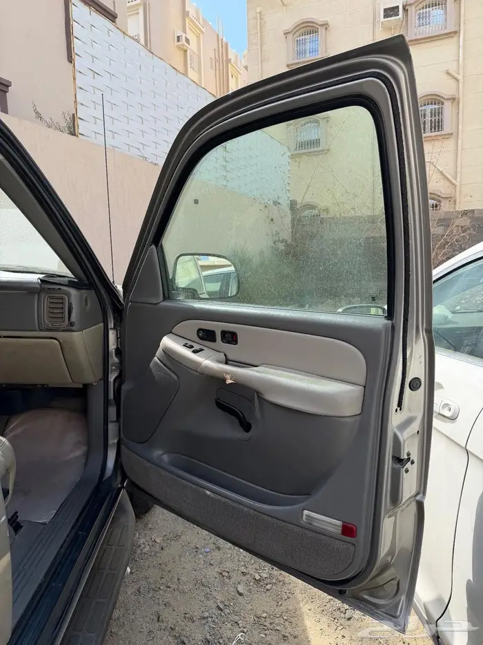 جي ام سي يوكون 2000 6