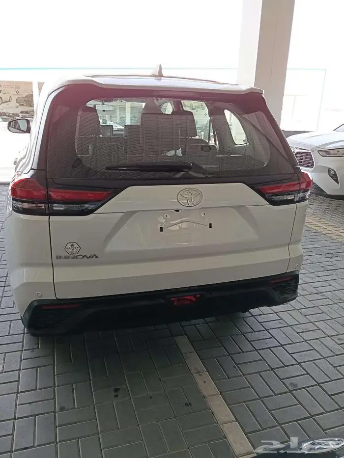تويوتا انوفا GL م 2025 - سعودي 5