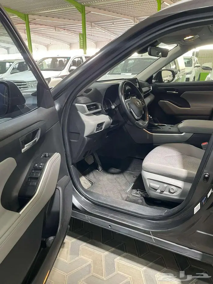 تويوتا هايلاندر GLE موديل 2023   متوفر كاش وتقسيط 4