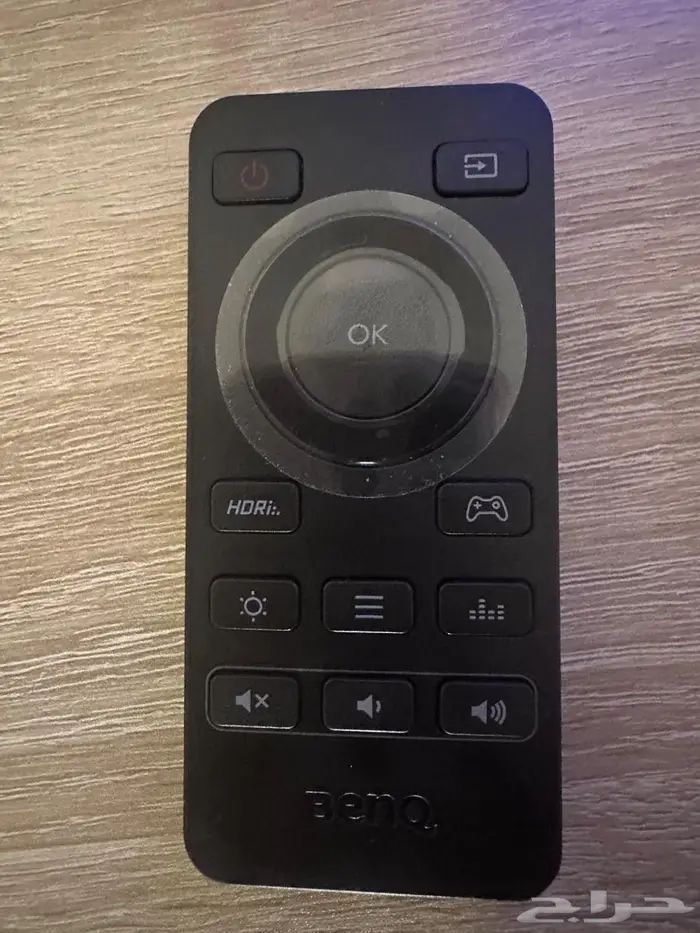 للبيع شاشه 4k بينكيو 27 بوصه 3