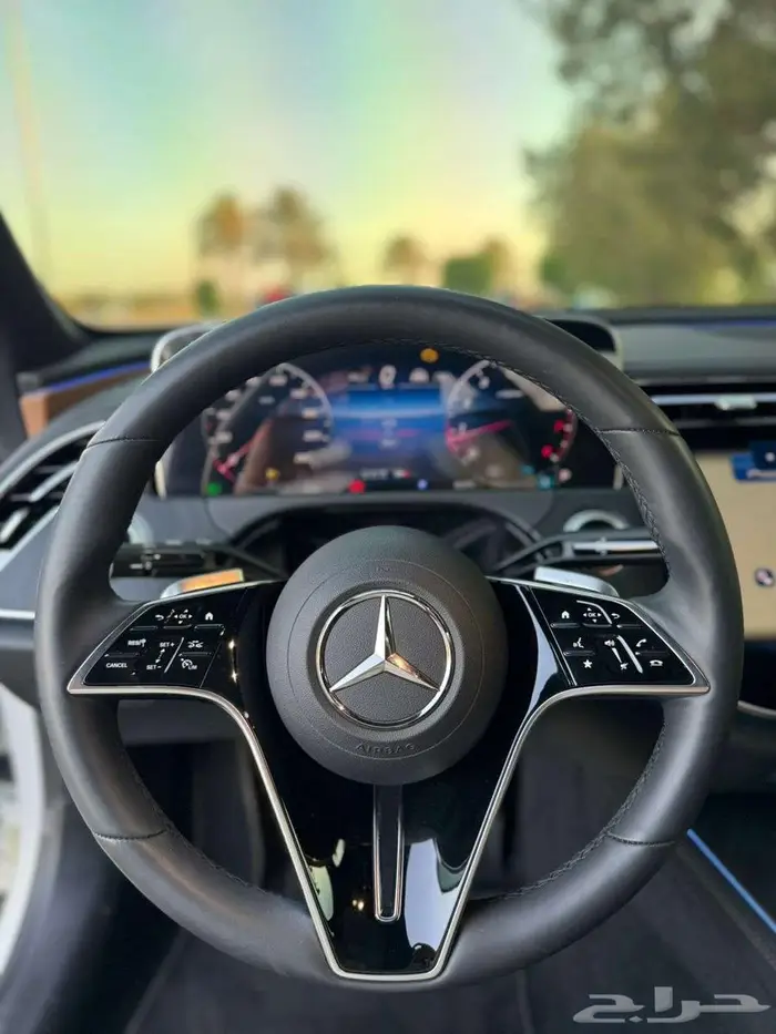 2024 مرسيدس E200 13