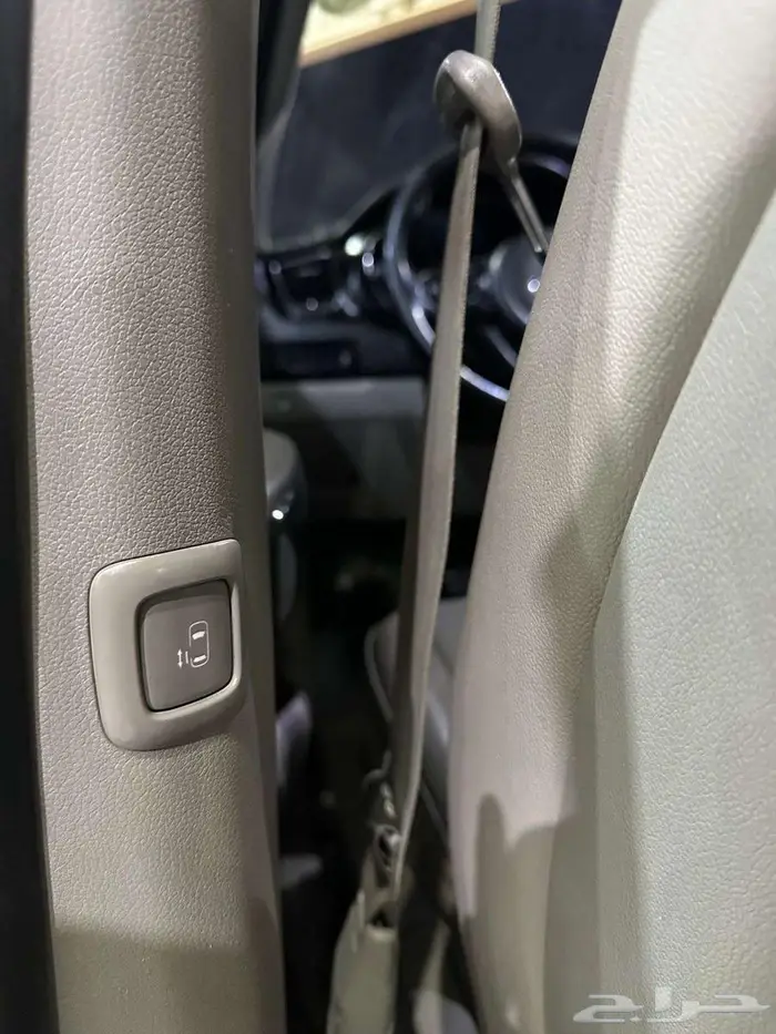 كيا كرنفال 2019 ديزل مستورد شاشه كاميرا فتحتين سقف 18