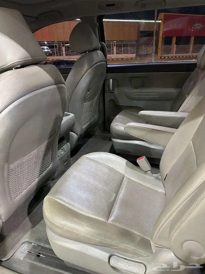 كيا كرنفال 2019 ديزل مستورد شاشه كاميرا فتحتين سقف 19