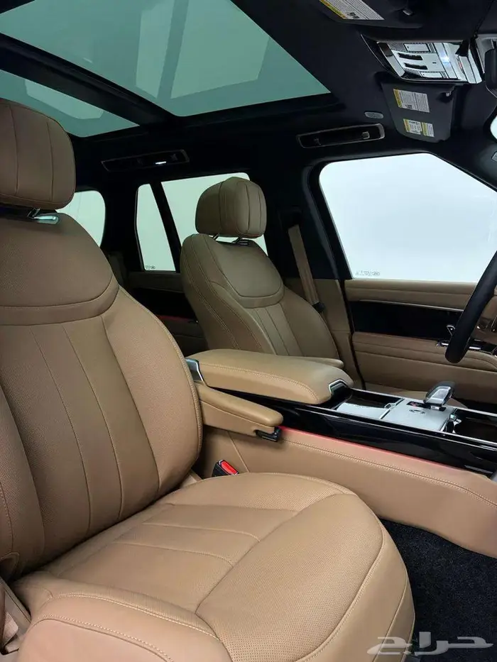 رنج روفر فوج SE موديل 2025 ب 720 ألف ريال 11