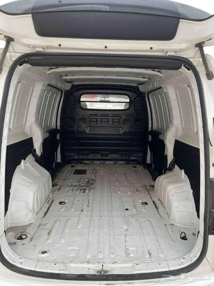 هونداي ستاريا 2022 7