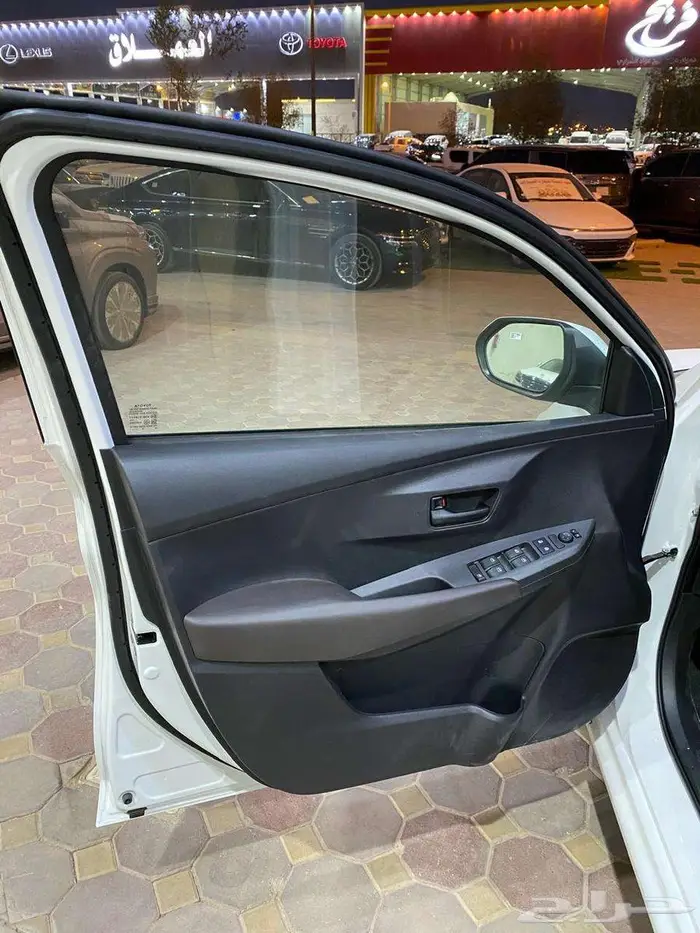 تويوتا يارس 2026 واي ليمتد سعودي شاشه كبيره أصفار 10