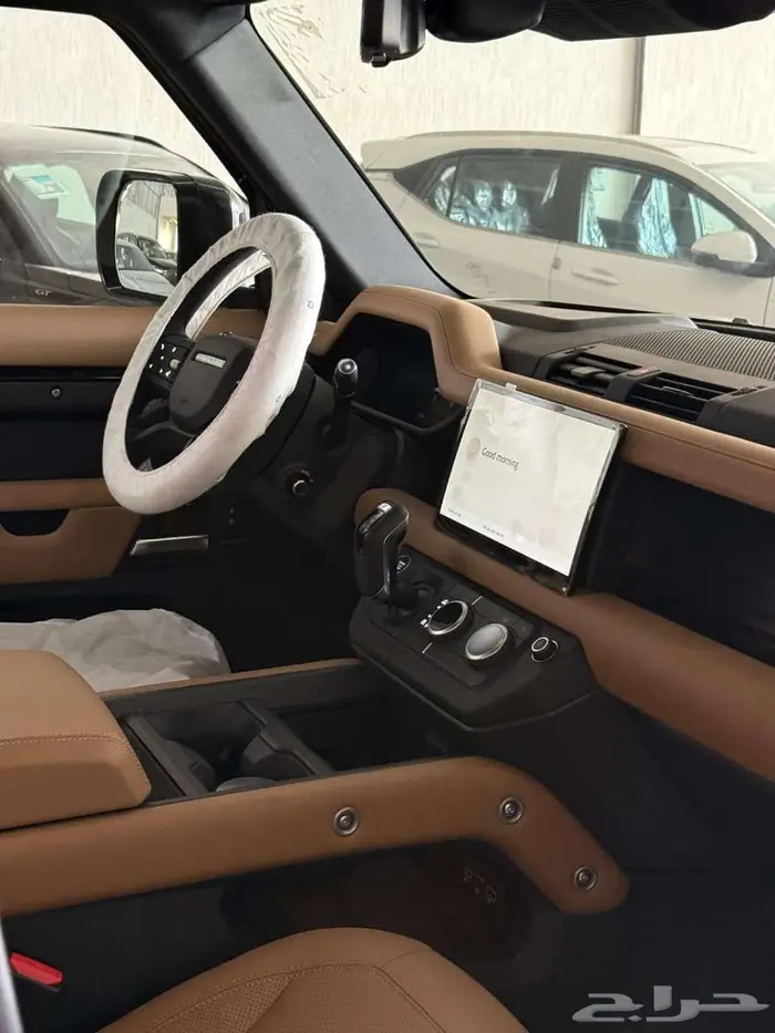 لاند روفر ديفندر 2025 6سلندر سعودي وارد الناغي كاش واقساط 18