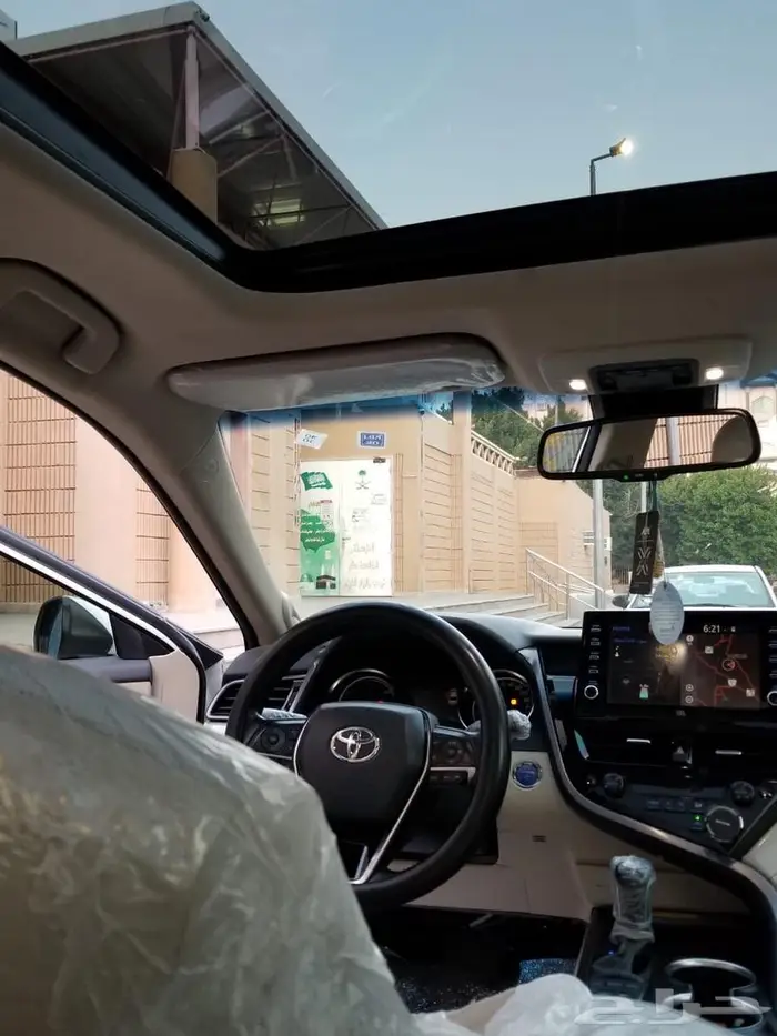كامري لومير 2022 وكاله 16