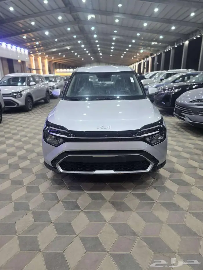 كيا كارنز تشغيل مفتاح شاشة وكاميرا موديل 2025 من سفنز 0