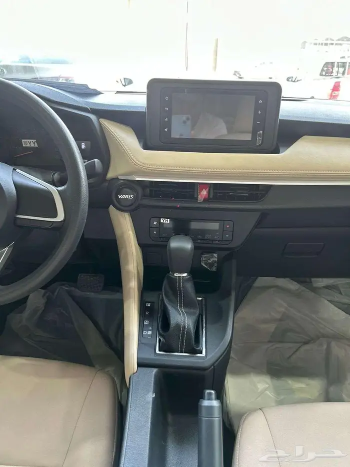 تويوتا يارس 2023 Y 9