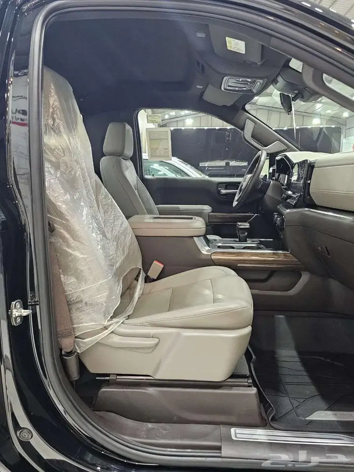 سلفرادو تريل بوس 2022 13