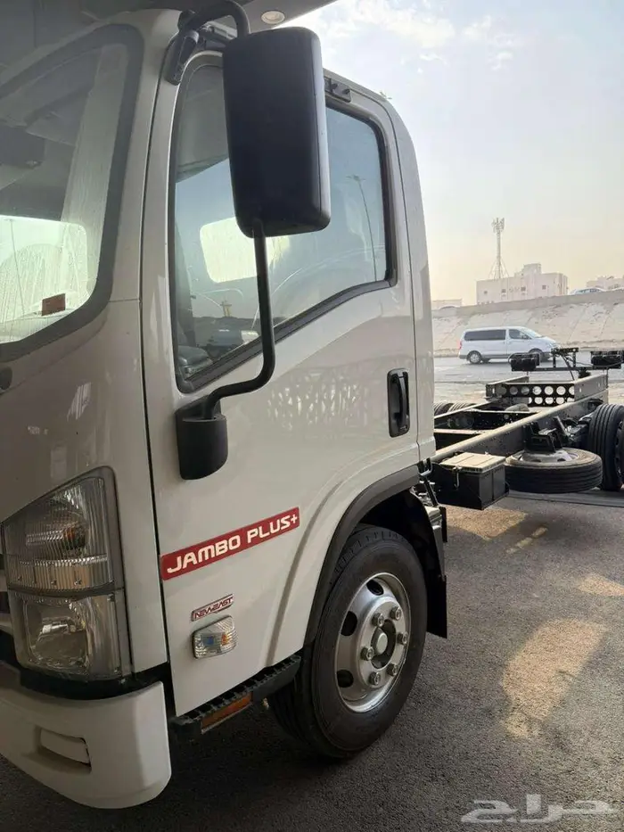 ايسوزه دينا استنادر 6طن موديل 2025 كاش وتمويل اقل الاسعار 3