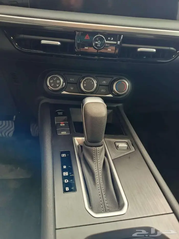 نيسان كيكس استاندر 2025 4