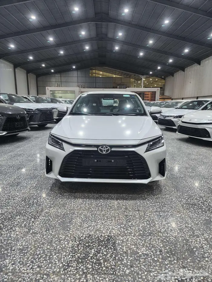 تويوتا يارس واي اكس بنزين 2026 السعر 70725 2