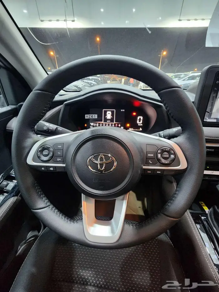 تويوتا يارس واي اكس بنزين 2026 السعر 70725 8