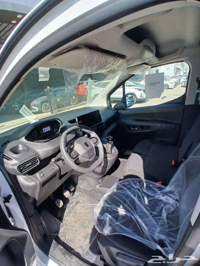 بيجو بارتنر 2025 شاص قصير 3